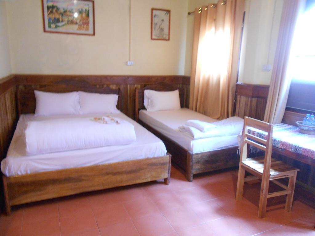 Zuela Guesthouse Luang Namtha Værelse billede