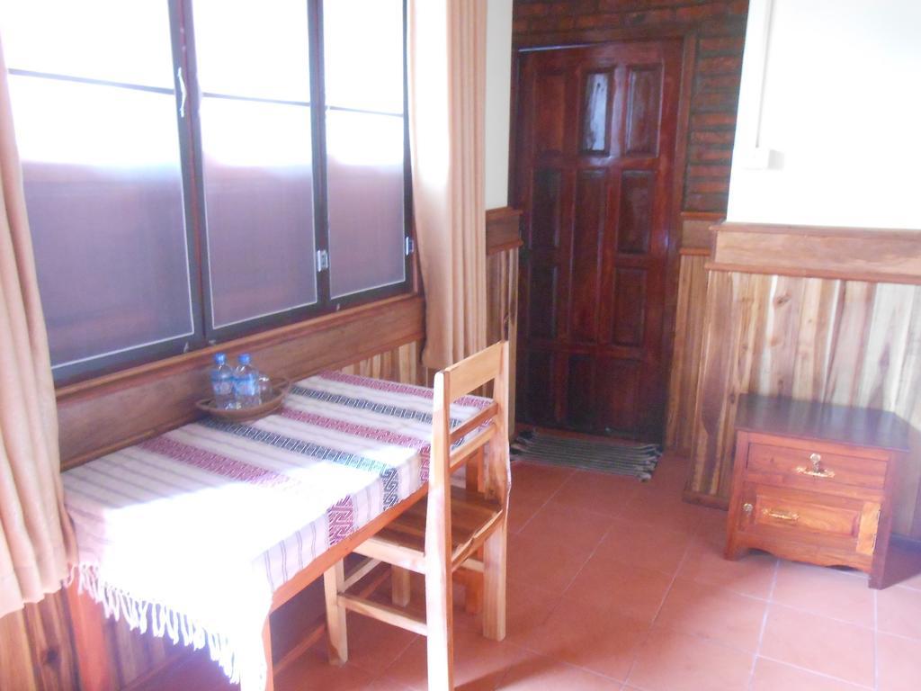 Zuela Guesthouse Luang Namtha Værelse billede